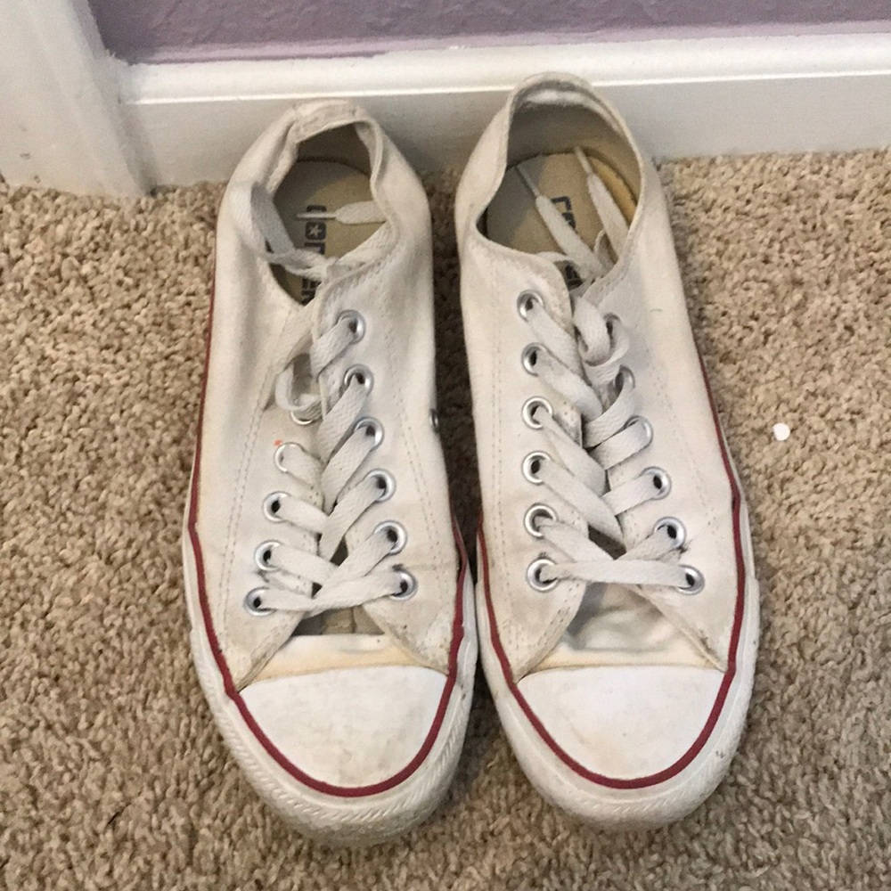 white converse low tops